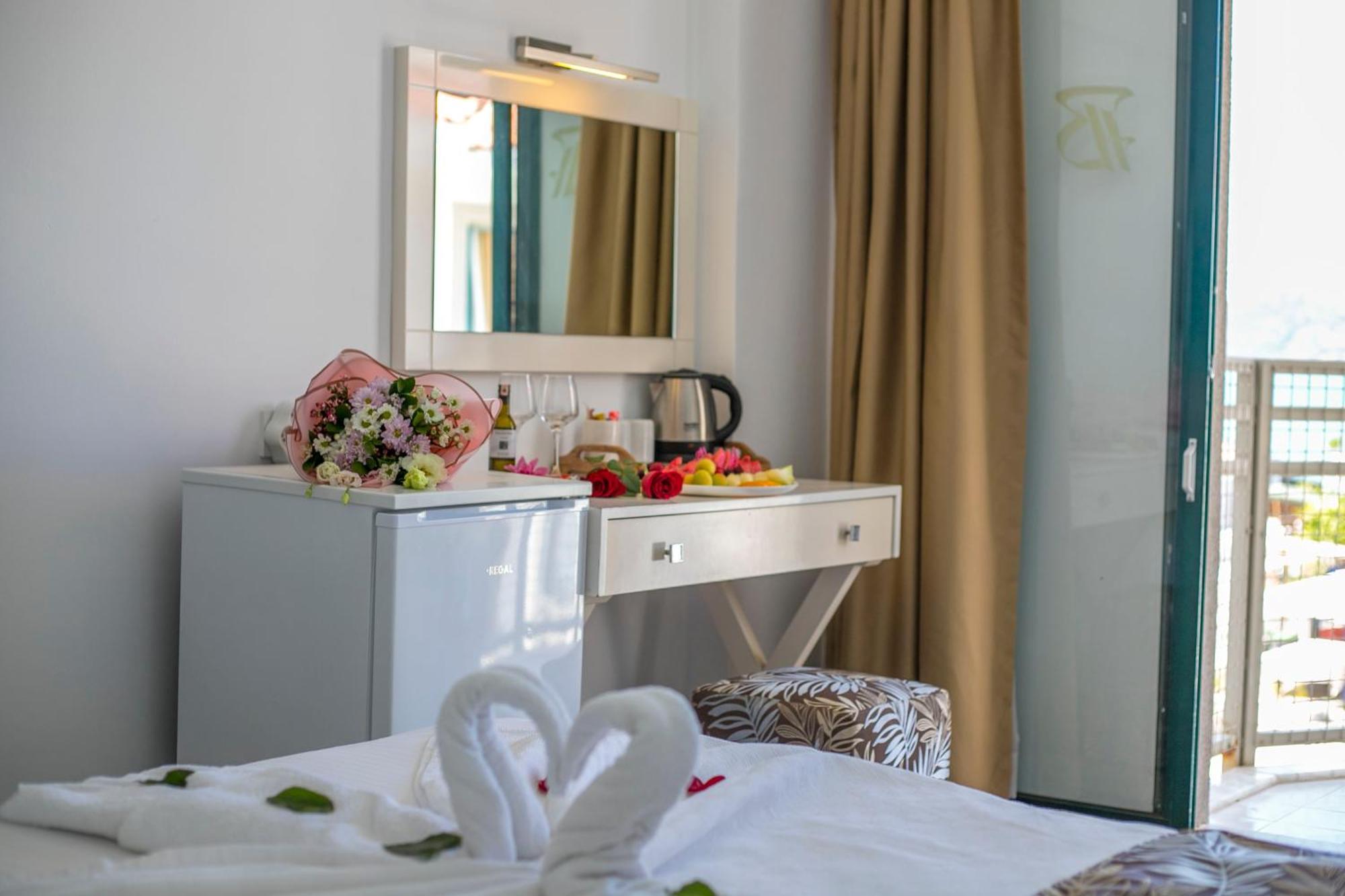 Bahar Hotels (Adults Only) Fethiye Ngoại thất bức ảnh